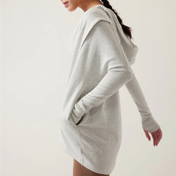 NWT Athleta Purana Wrap Sweatshirt Light Grey Heather - Picture 3 of 17